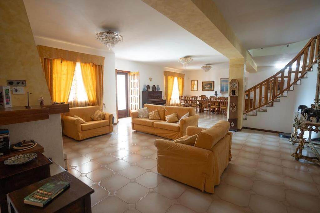 House Na Te Villa